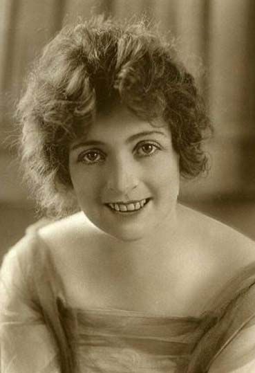 Myrtle Gonzalez was a prominent American silent film actress and singer